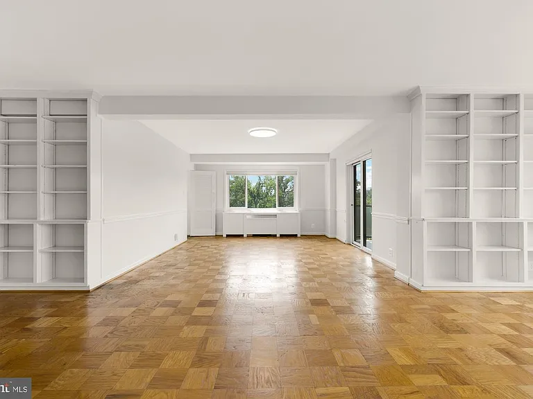 4201 Cathedral Ave NW #1405W — Photo 10