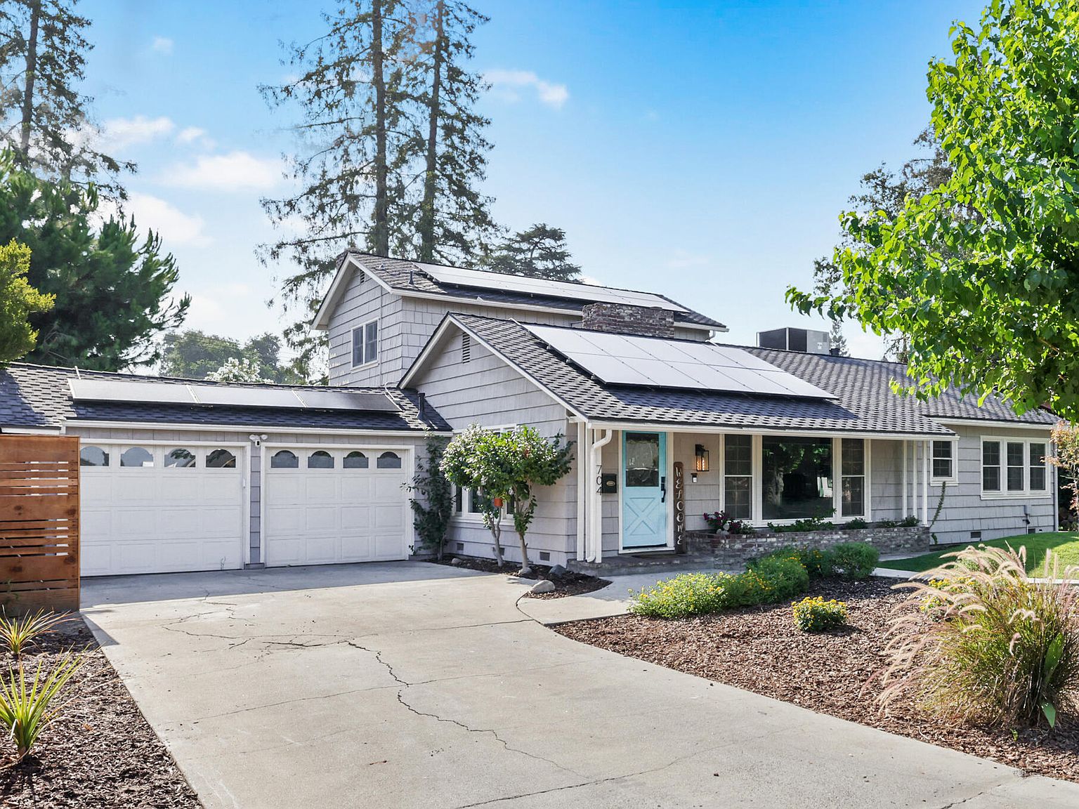 704 S Edwards Court, Visalia, CA 93277 Zillow