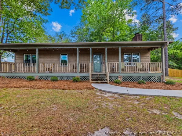 290 Rockfish Rd, Raeford, NC 28376