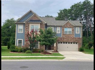 517 Brookhaven Dr, Fort Mill, SC 29708