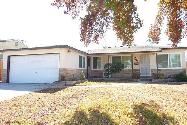 1st image of 400 E Fernfield Dr