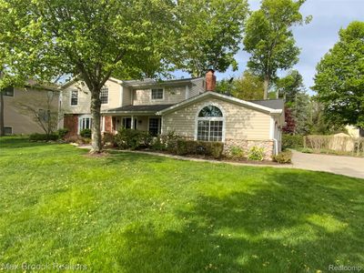 2926 Birch Harbor Ln, West Bloomfield, MI, 48324