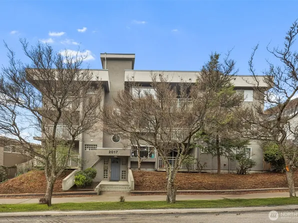 2017 Eastlake Avenue E #303, Seattle, WA 98102