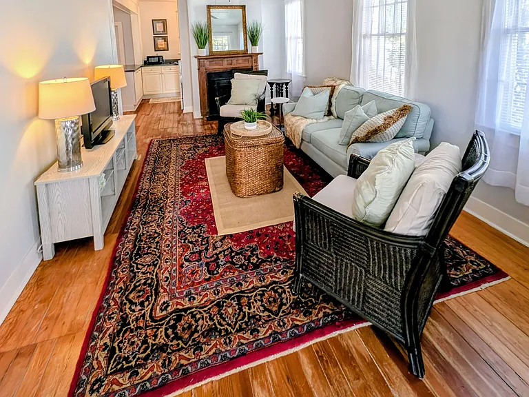 75 Maple St — Photo 4