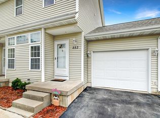 253 Talon Pl, Sun Prairie, WI 53590
