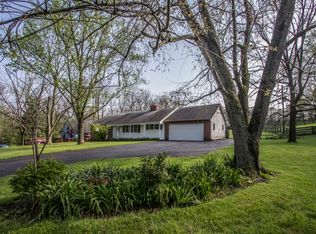 7327 Africa Rd, Galena, OH 43021