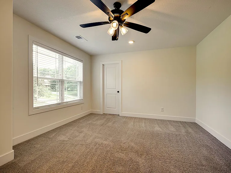 420 Stonemeadow Rd — Photo 34