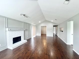 11923 Garden Terrace Dr, Dallas, TX 75243