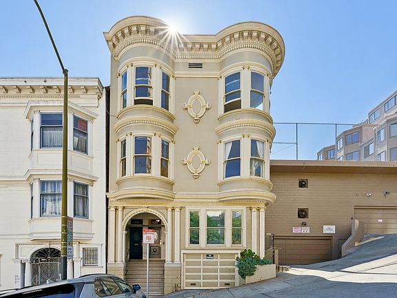 2nd image of 937 Vallejo St #937