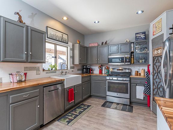 5th image of 8437 W Avalon Dr