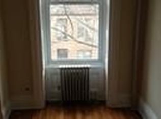 28 Saint Johns Pl, Brooklyn, NY 11217