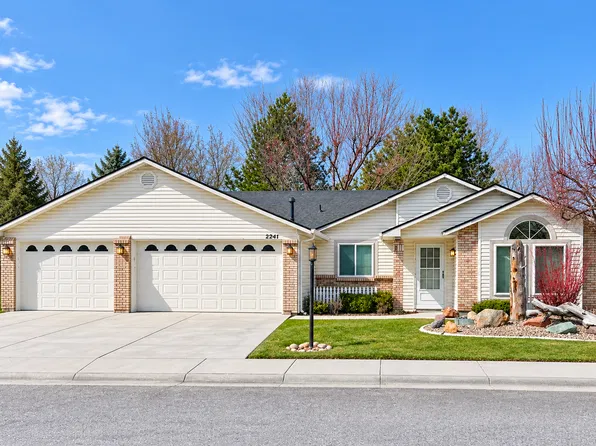 2241 N Coolwater Ave, Boise, ID 83713