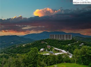 303 Sugar Top Dr UNIT 3226, Banner Elk, NC 28604