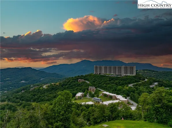 303 Sugar Top Drive #3226, Sugar Mountain, NC 28604