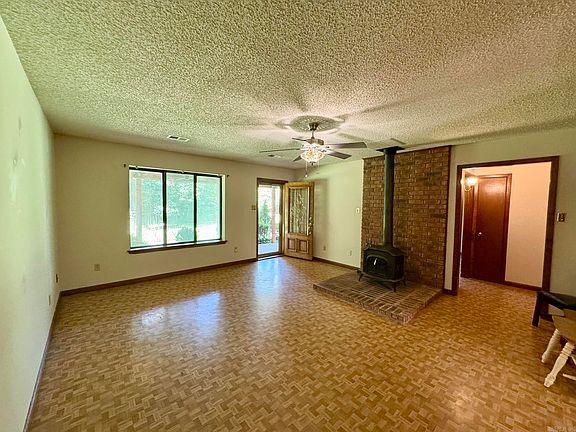 5th image of 22710 Crystalwood Dr