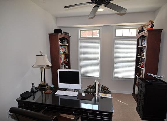 4th image of 2406 Liesfeld Pkwy #2406