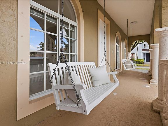 4th image of 13988 SW 278th Ln