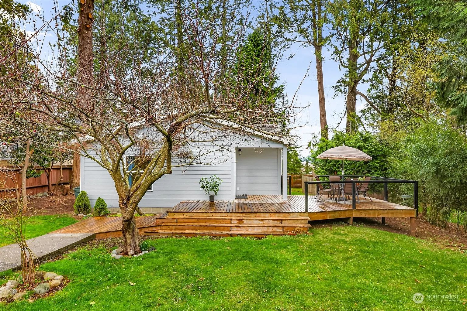 4544 Lopez Drive photo 1
