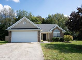 406 Cactus Cv, Shelbyville, KY 40065