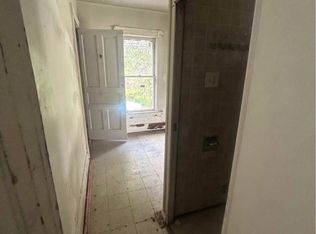 322 1st St, Donora, PA