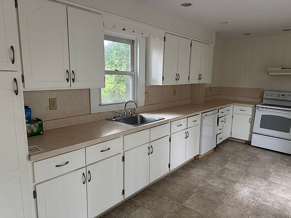 3rd image of 5.1 Kings Ct