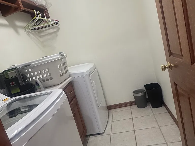 2037-2039 River Point Ct — Photo 17