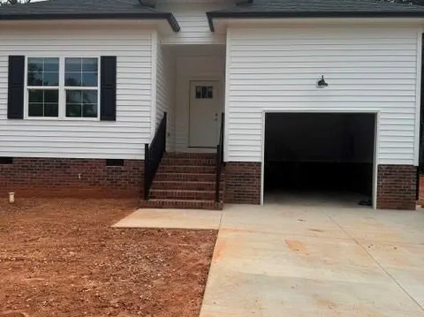 208 E 15th St, Salisbury, NC 28144