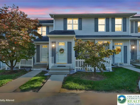 6 Lawnherst Ct, Easton, PA 18045