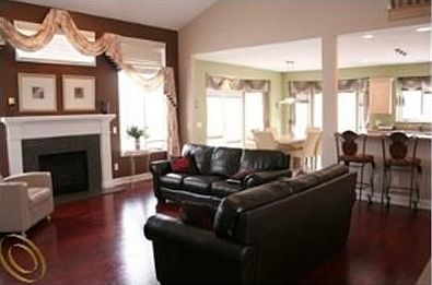 3rd image of 55345 Macintosh Ct