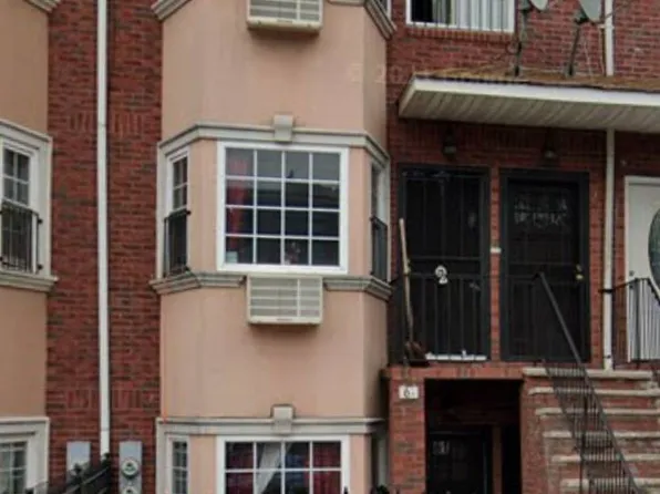 65 Chester St, Brooklyn, NY 11212