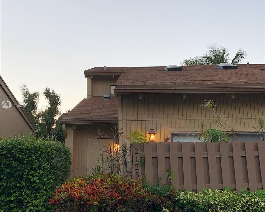 1st image of 2125 SW 81st Ave #2125