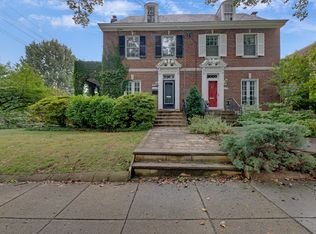 4225 38th St NW, Washington, DC 20016