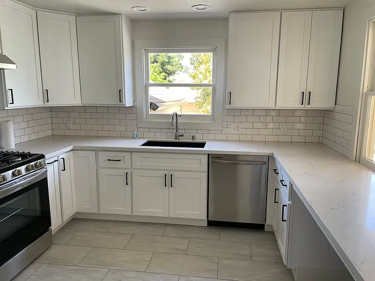 1765 Market St — Photo 11