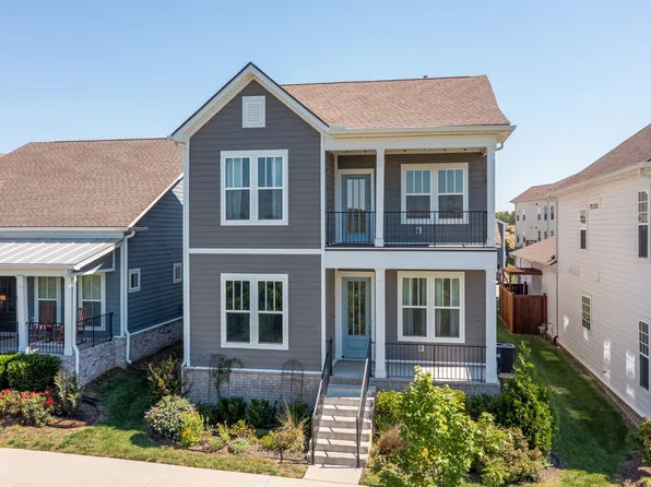 1006 Stoneleigh Ln, Nolensville, TN 37135