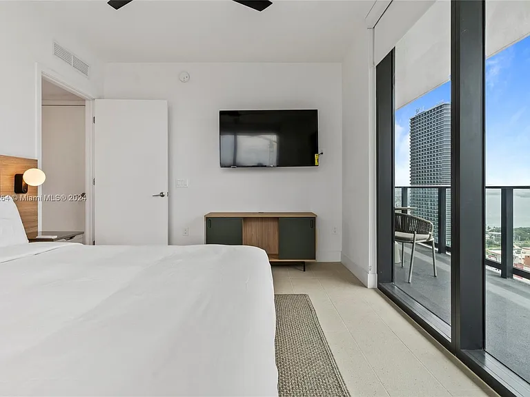 601 NE 1st Ave #2905 — Photo 12