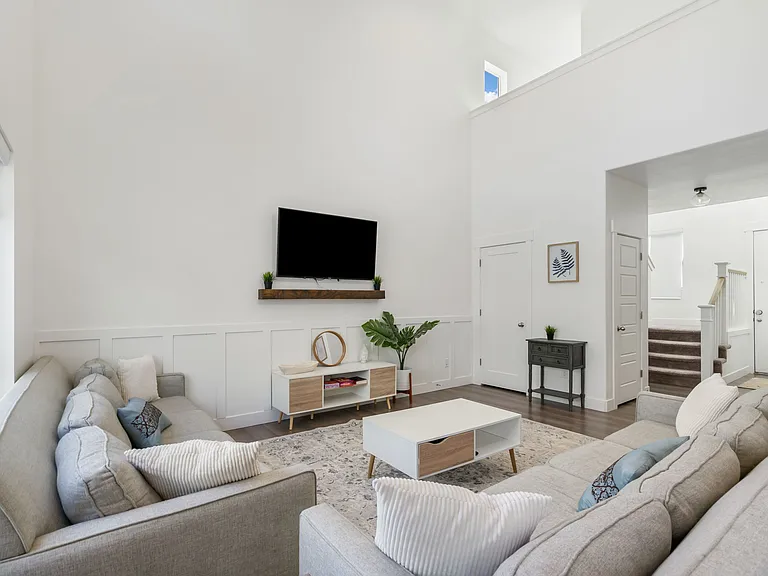 7152 N Brook Rdg — Photo 5