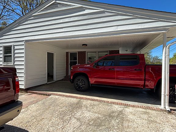 3rd image of 3812 Buffaloe Rd