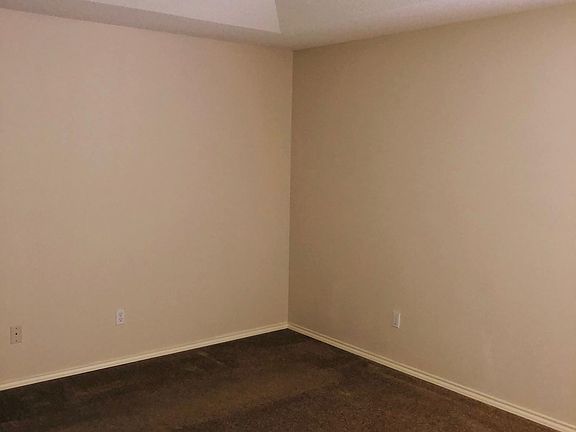 5th image of 708 Mynah Ave APT C