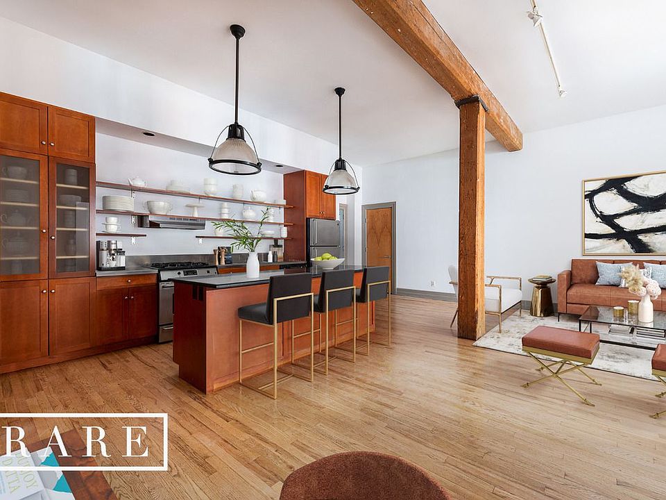 2nd image of 81 Washington St #2B