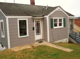 316 Lexington Ave, Pulaski, VA 24301