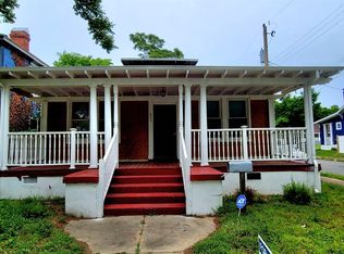 225 Graham Rd, Petersburg, VA 23803