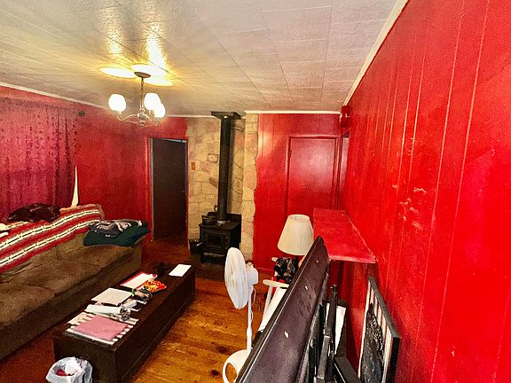4th image of 1003 College St