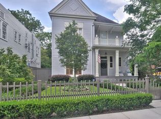 1736 Valmont St, New Orleans, LA 70115