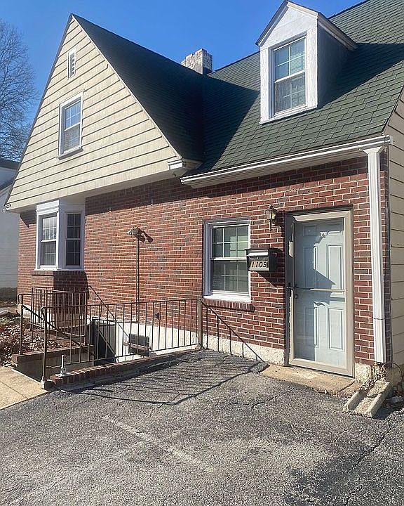 1st image of 1109 E Newport Pike