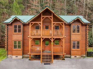 315 Caney Creek Rd, Pigeon Forge, TN 37863