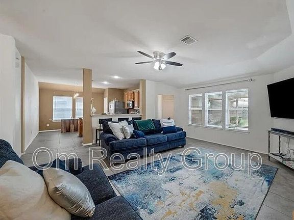 4th image of 2507 Rustic Trail Ln