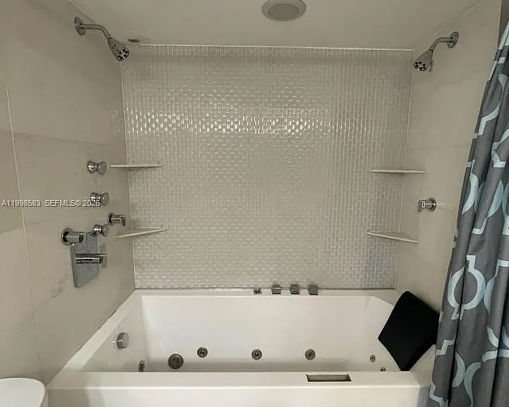 209 N Fort Lauderdale Beach Blvd #12E — Photo 12