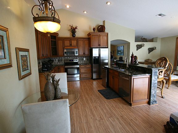 Spacious Kitchen