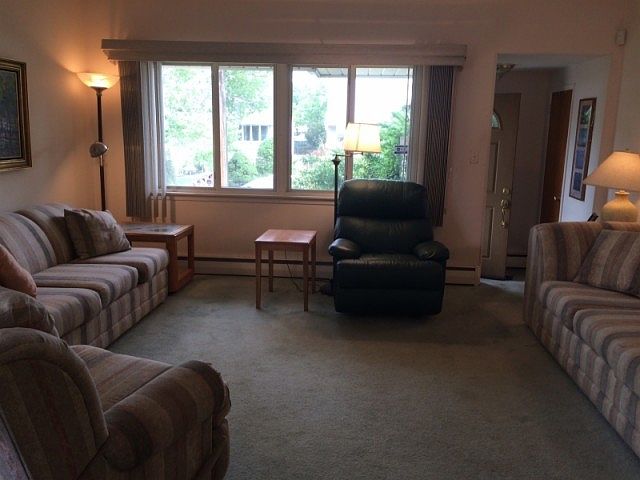 2nd image of 72 Jefferson St