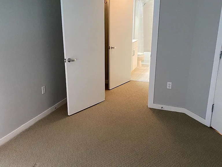 1000 New Jersey Ave SE #427 — Photo 14